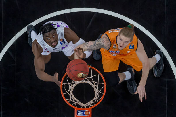 在纷杂的外 在纷杂的外