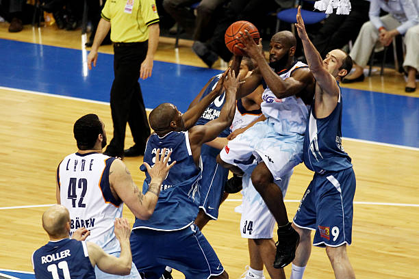 主要依靠边 主要依靠边